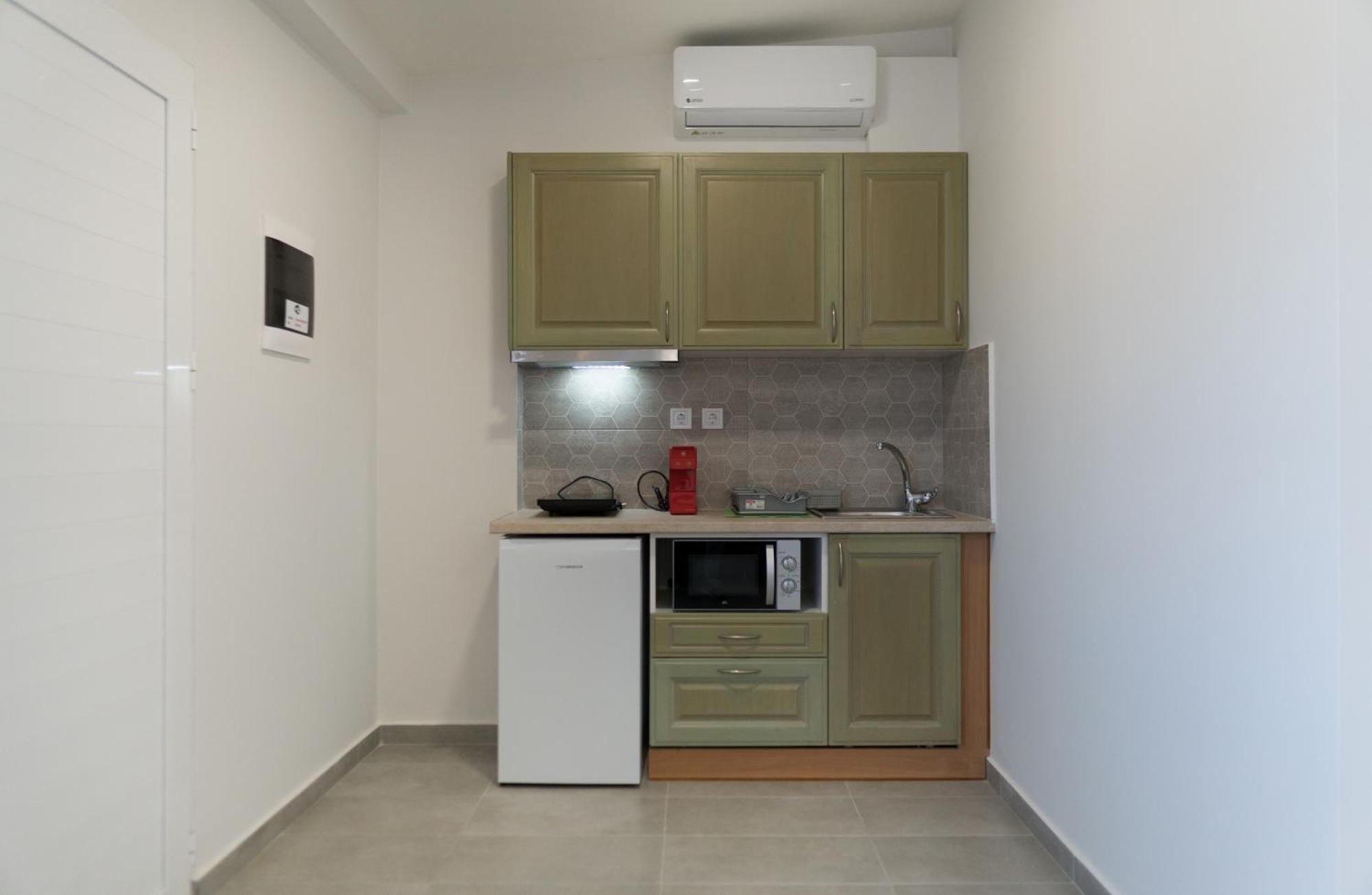 Dion Apartments Laganas Bagian luar foto