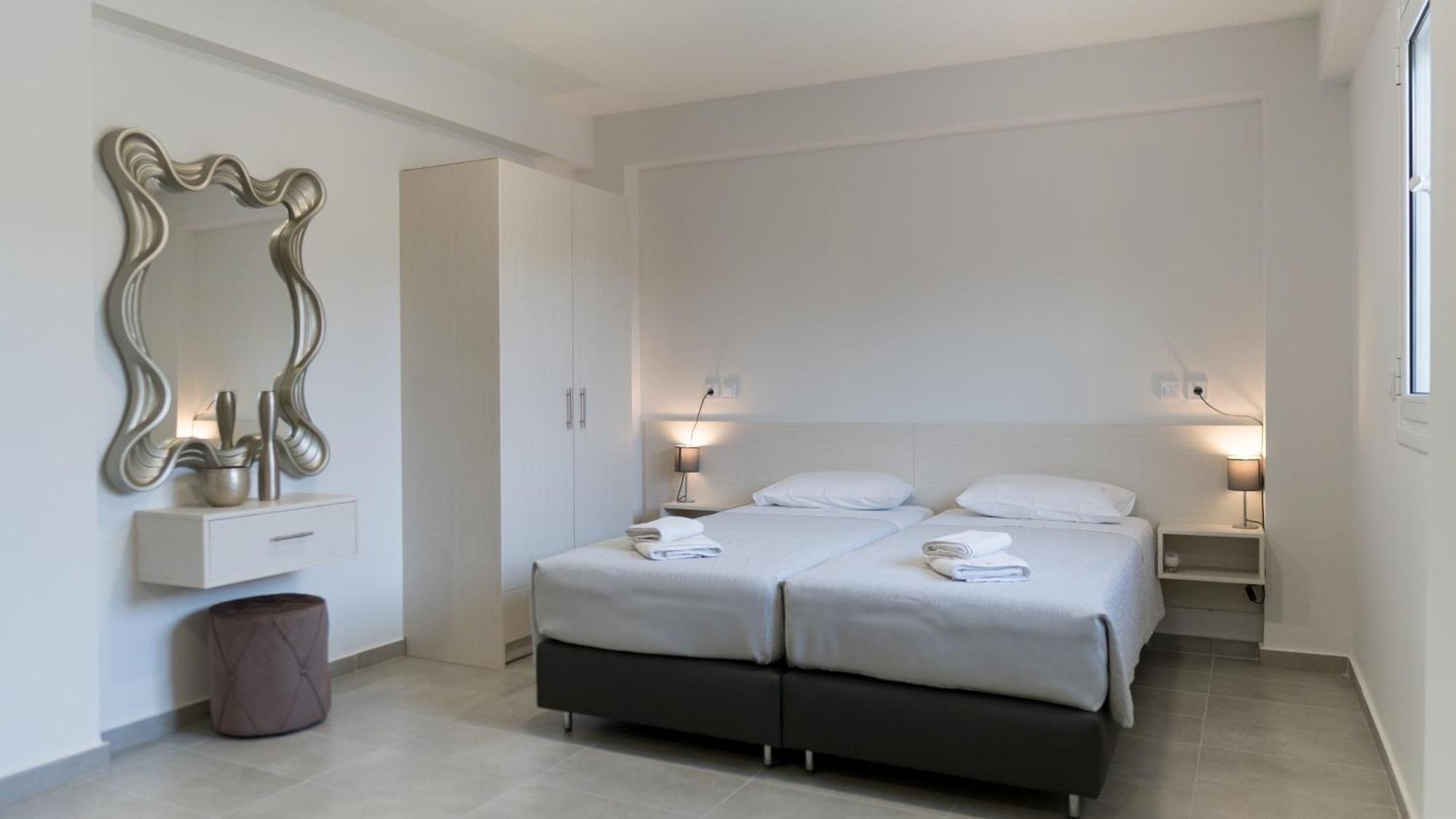 Dion Apartments Laganas Bagian luar foto