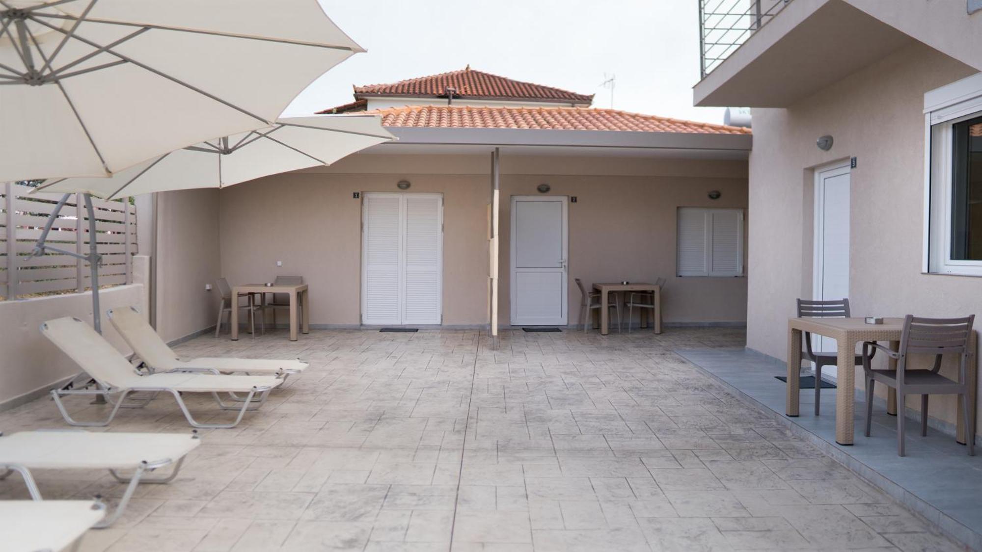 Dion Apartments Laganas Bagian luar foto