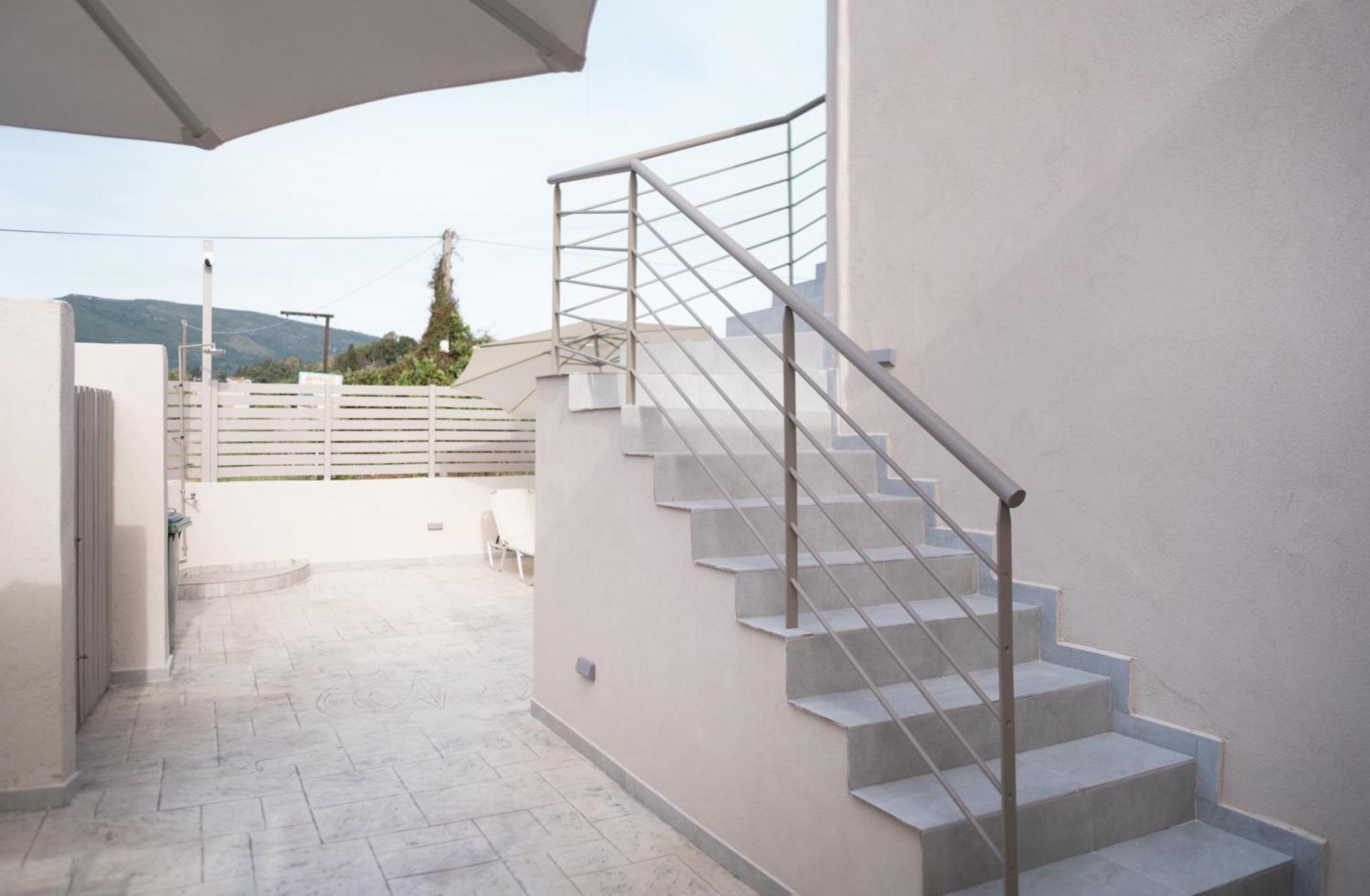 Dion Apartments Laganas Bagian luar foto